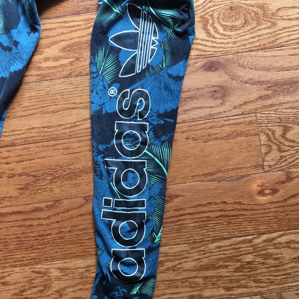 Adidas RARE printed pattern leggings - Picture 2 of 2